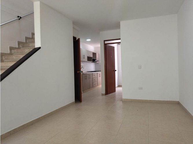 Casa en venta en Villa Del Prado, Pereira · foto 2 de 13