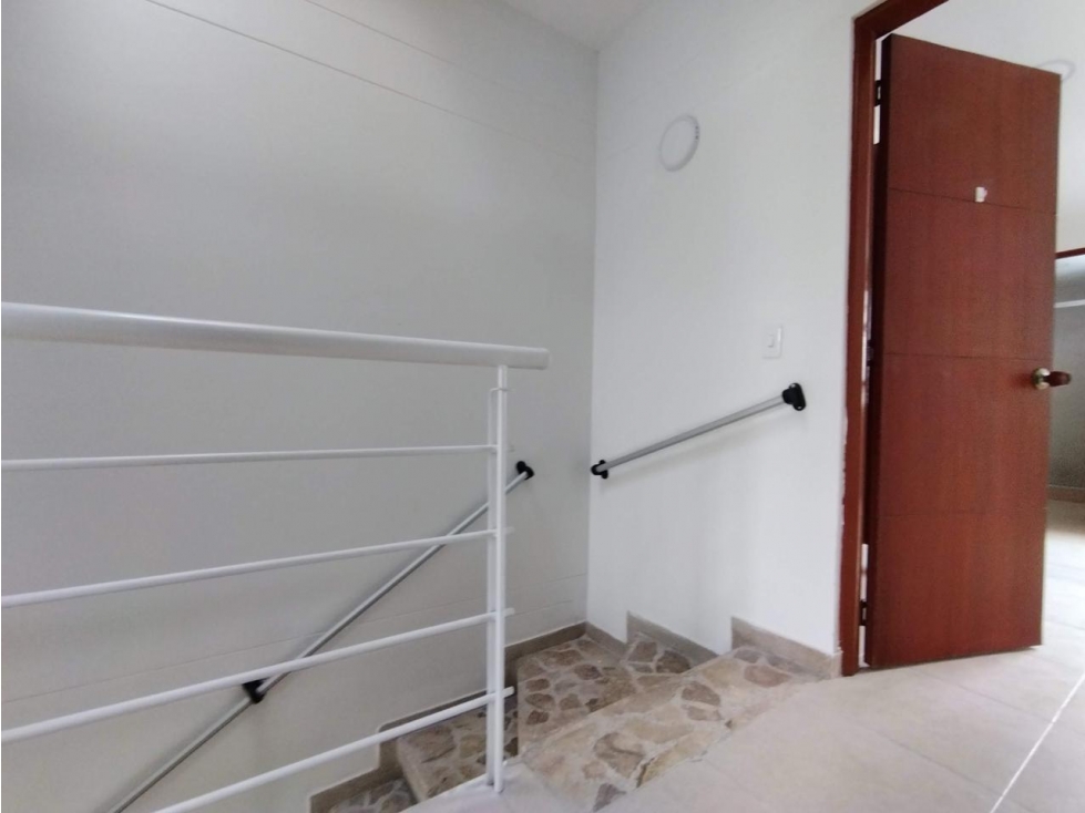 Casa en venta en Villa Del Prado, Pereira · foto 7 de 13