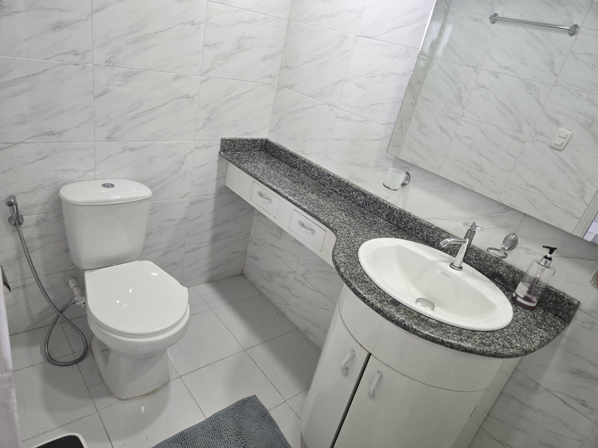 Apartamento en venta en El Laguito, Cartagena · foto 21 de 21