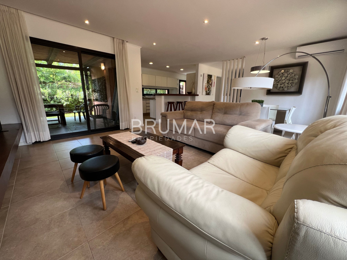 Casa en Alquiler · Foto 6