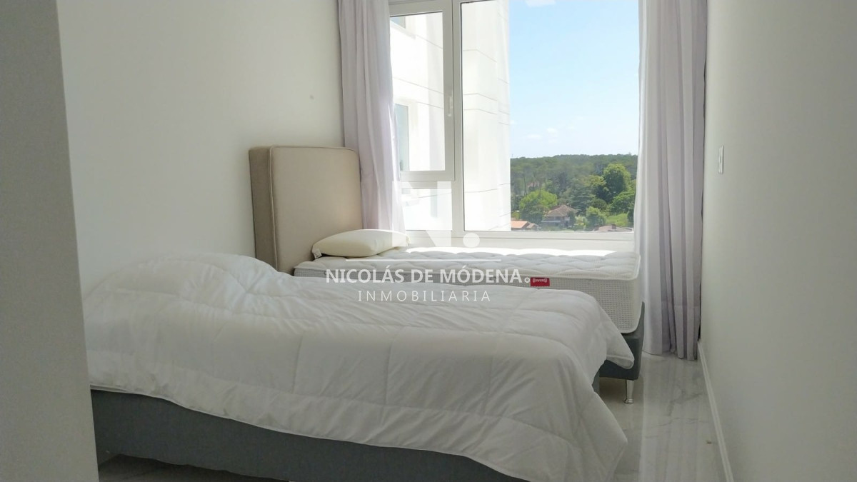 Apartamento en Alquiler · Foto 11
