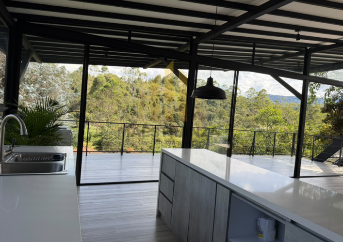 Casa de 4 alcobas en venta en Centro, Rionegro, 240 m² · foto 11 de 15