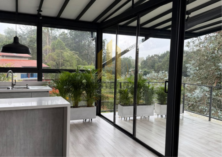 Casa de 4 alcobas en venta en Centro, Rionegro, 240 m² · foto 13 de 15