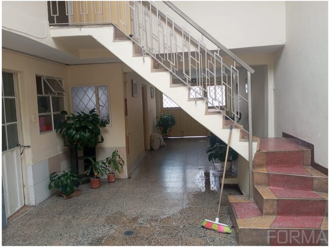 Casa en venta en Ciudad Jardin Norte, Bogotá · foto 3 de 20