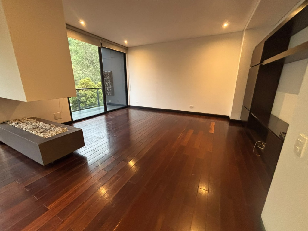 Apartamento en venta en Chicó Reservado, Bogotá · foto 3 de 24