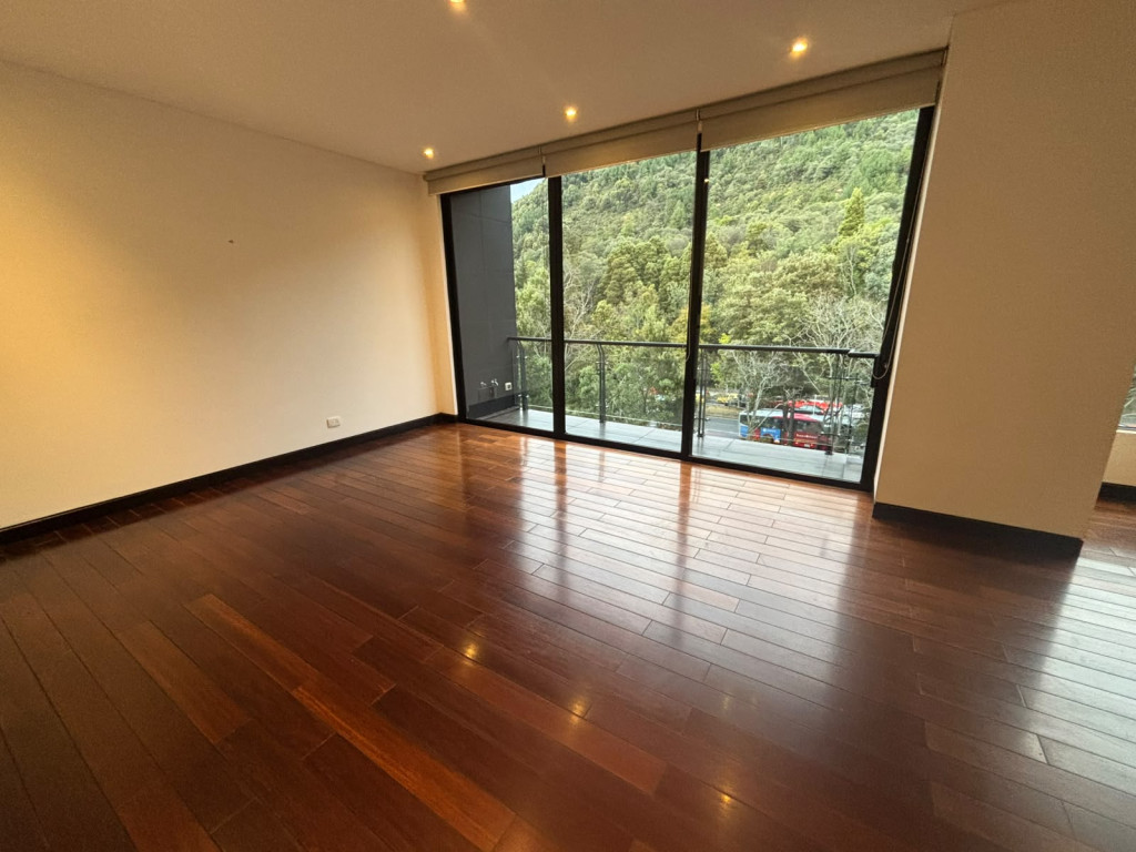 Apartamento en venta en Chicó Reservado, Bogotá · foto 6 de 24