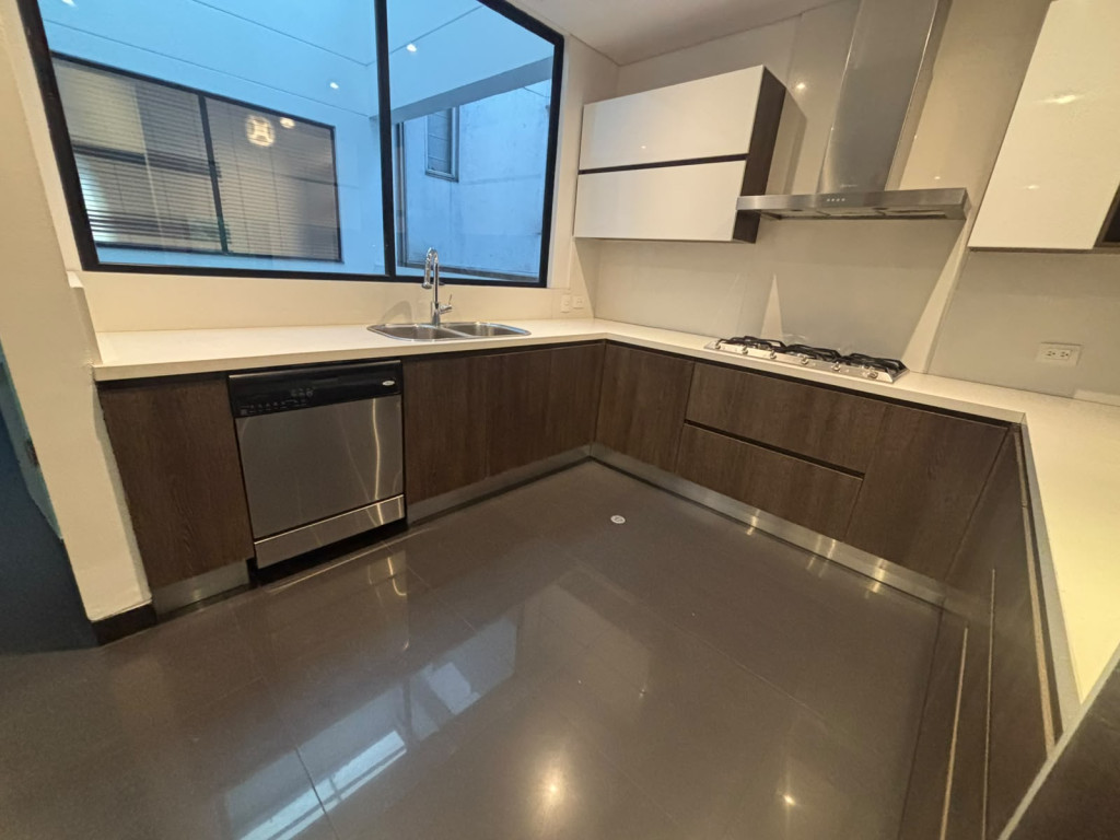 Apartamento en venta en Chicó Reservado, Bogotá · foto 14 de 24