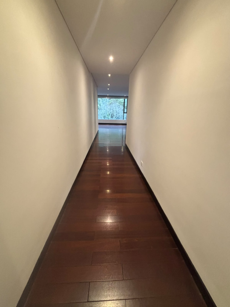 Apartamento en venta en Chicó Reservado, Bogotá · foto 17 de 24