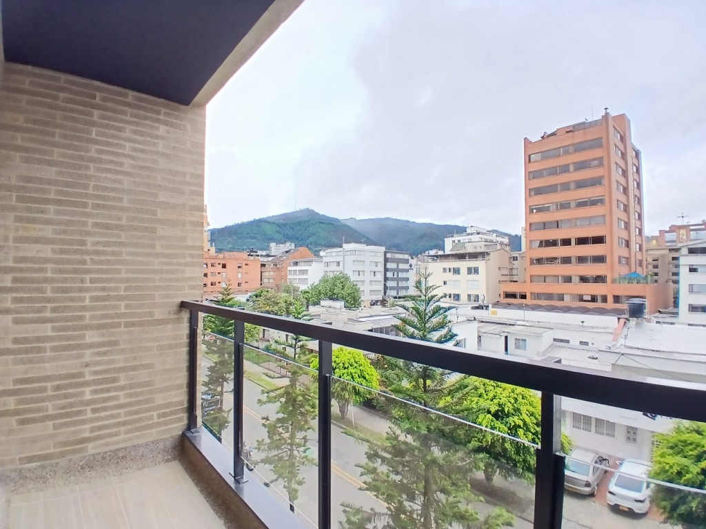 Studio for rent in San patricio, Bogotá