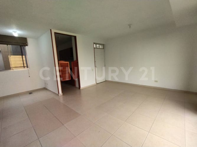 Apartamento en venta en Ciudad Alsacia, Bogotá · foto 2 de 13