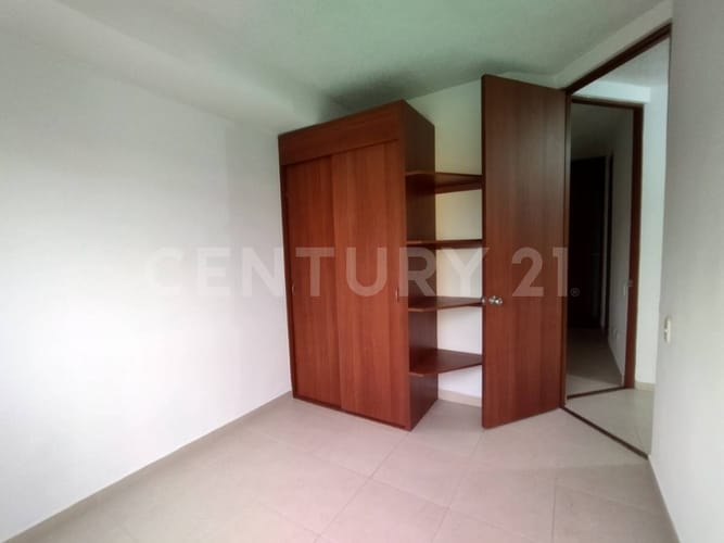 Apartamento en venta en Ciudad Alsacia, Bogotá · foto 8 de 13
