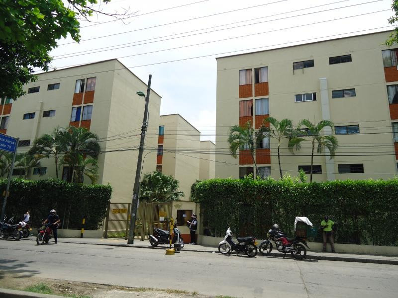 Apartamento de 3 habitaciones en arriendo en Base Aerea, Cali — imagen 1 de 14