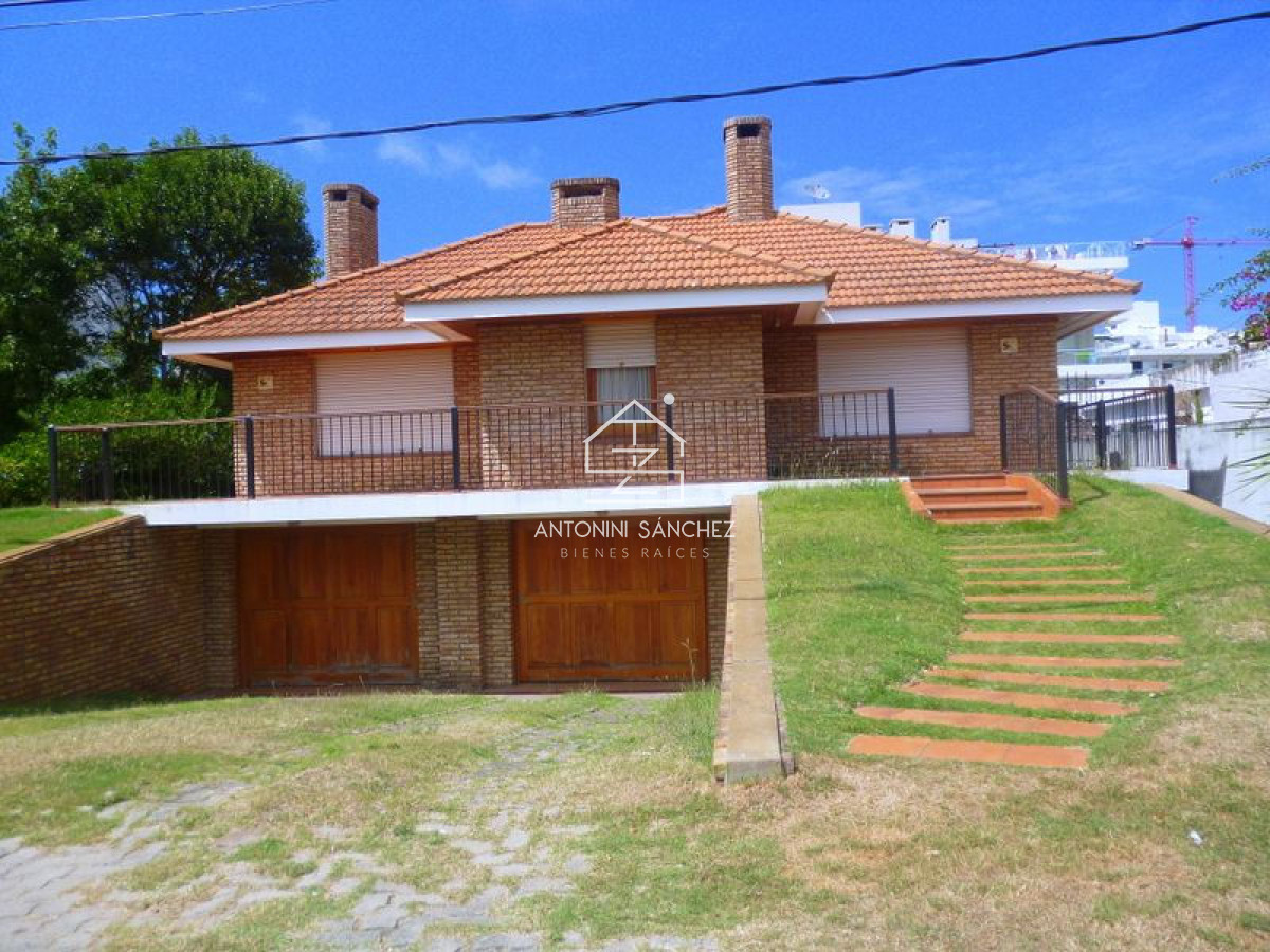 Casa en Alquiler · Foto 3