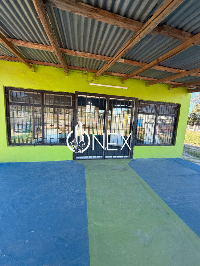 Local Comercial en Alquiler · Foto 2
