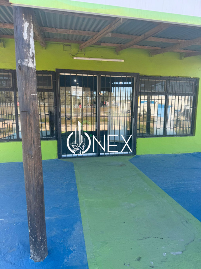 Local Comercial en Alquiler · Foto 4