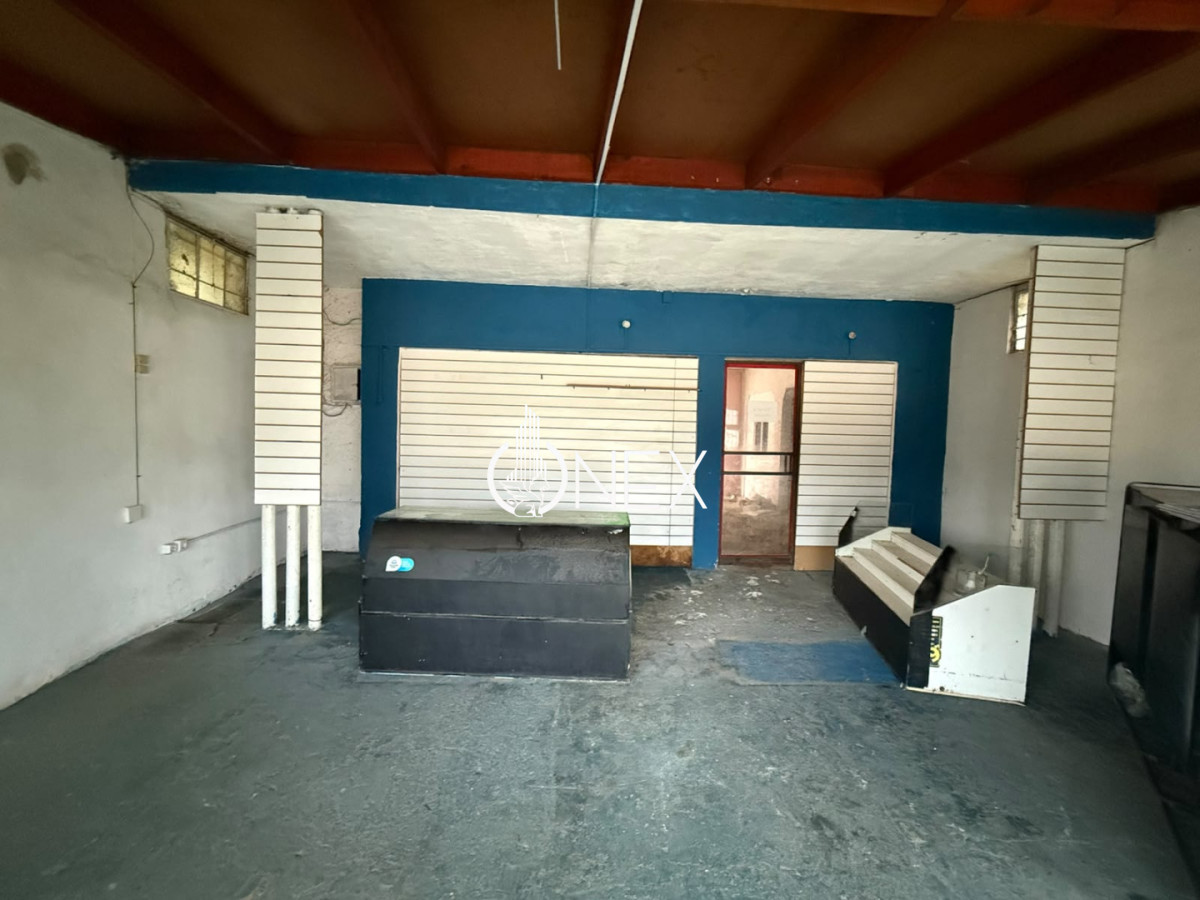 Local Comercial en Alquiler · Foto 10