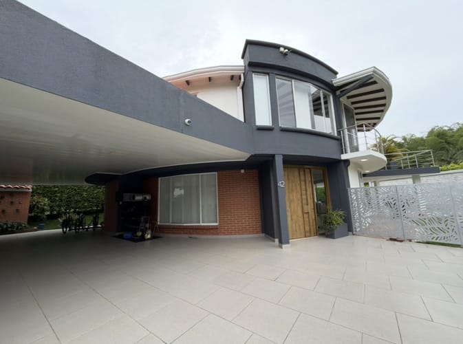 Casa en venta en Cerritos, Pereira · foto 2 de 24