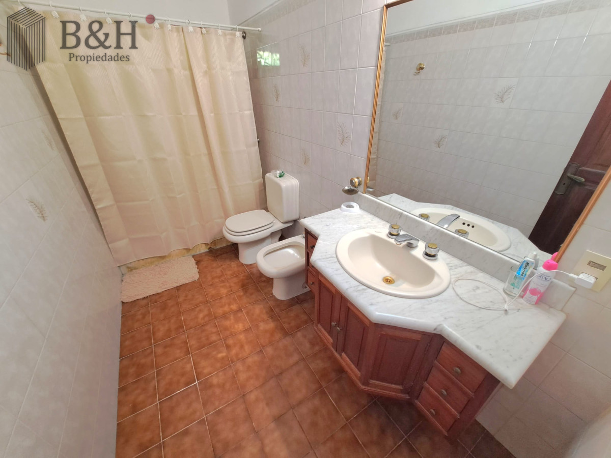 Casa en Alquiler · Foto 12