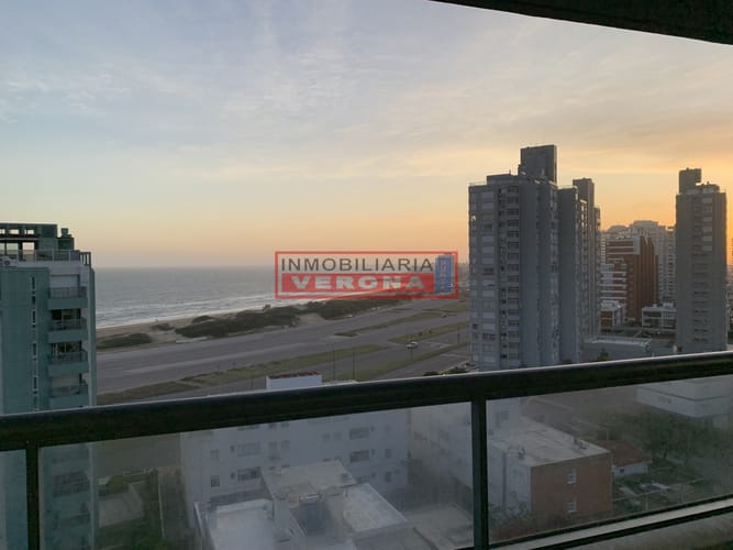 Foto 5 de 12