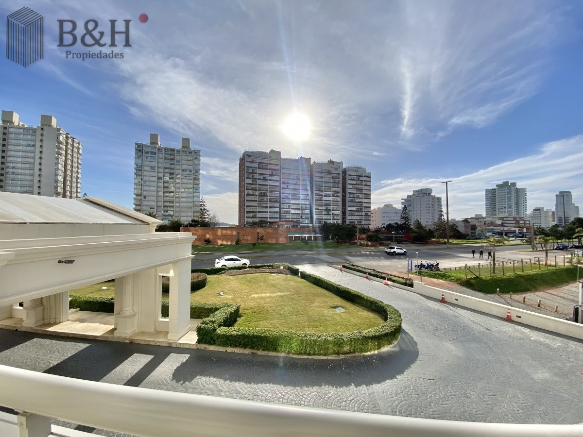 Apartamento en Alquiler · Foto 3