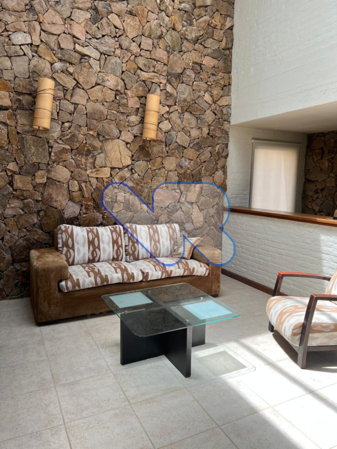 Casa en Alquiler · Foto 6