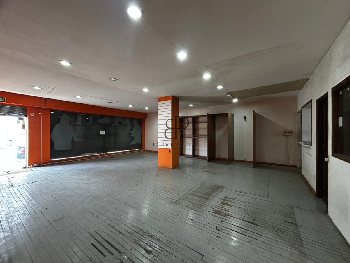 Local Comercial en Alquiler · Foto 5