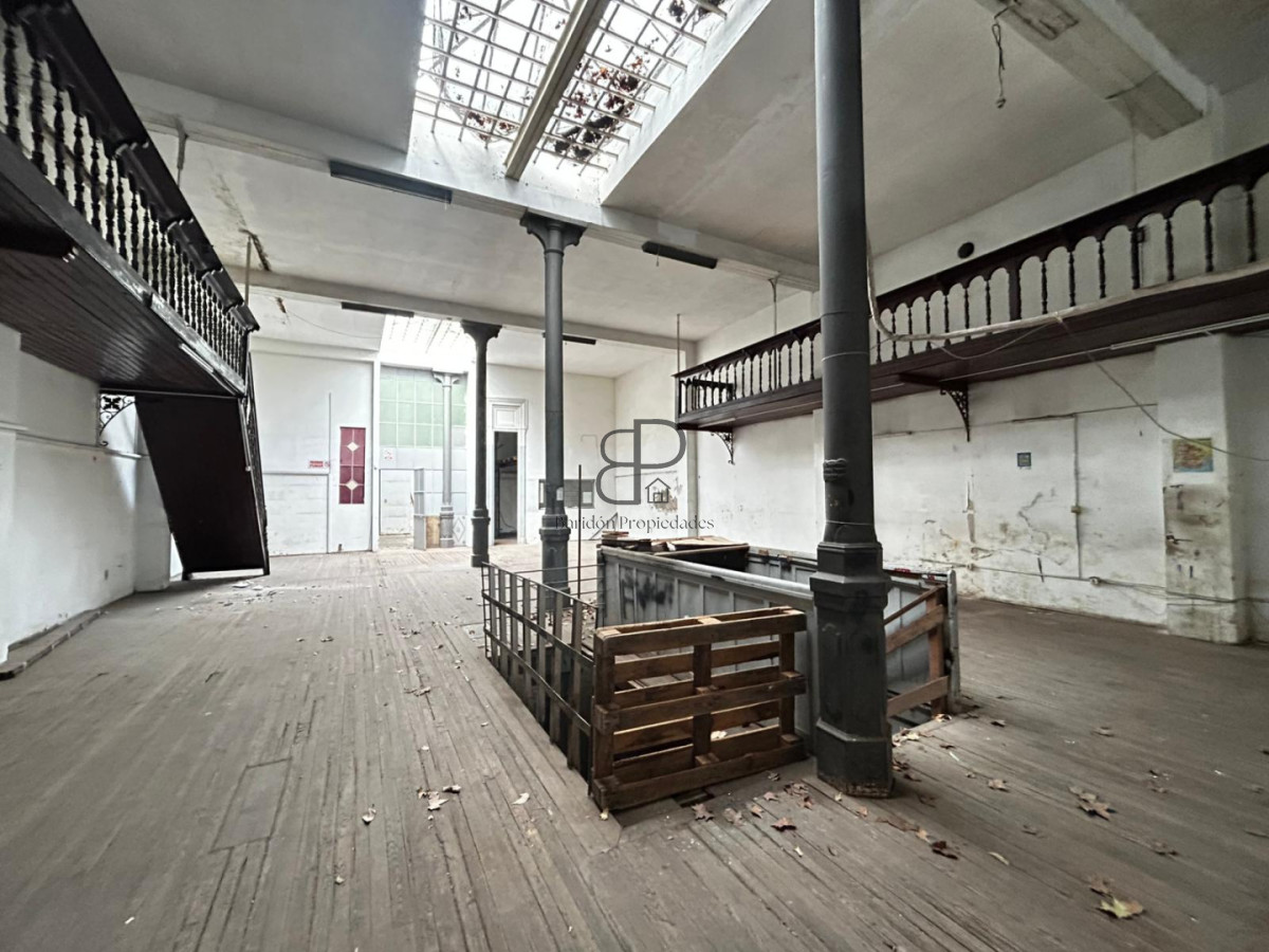 Local Comercial en Alquiler · Foto 6
