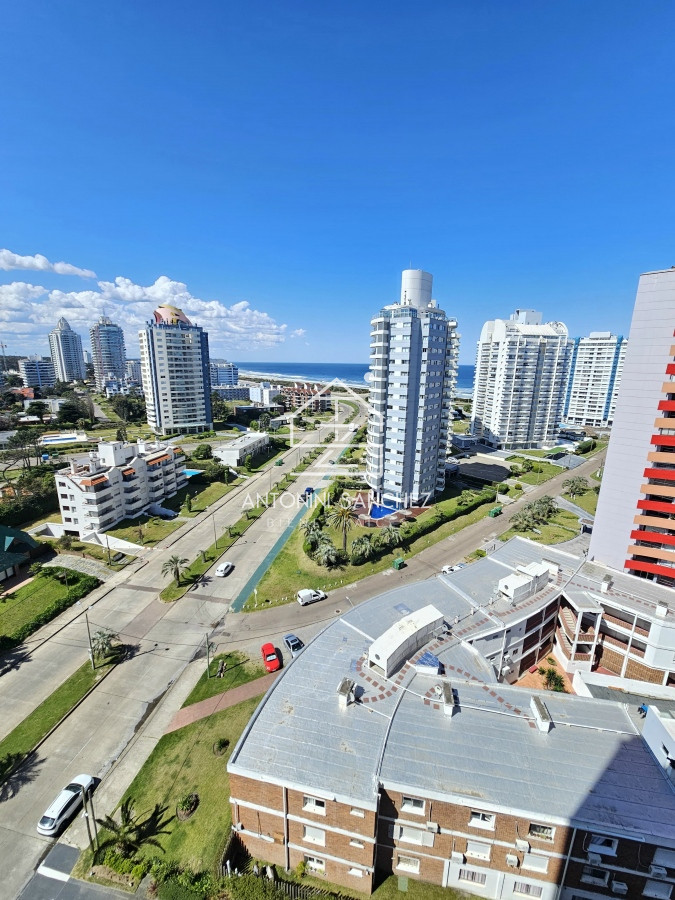 Apartamento en Alquiler · Foto 12