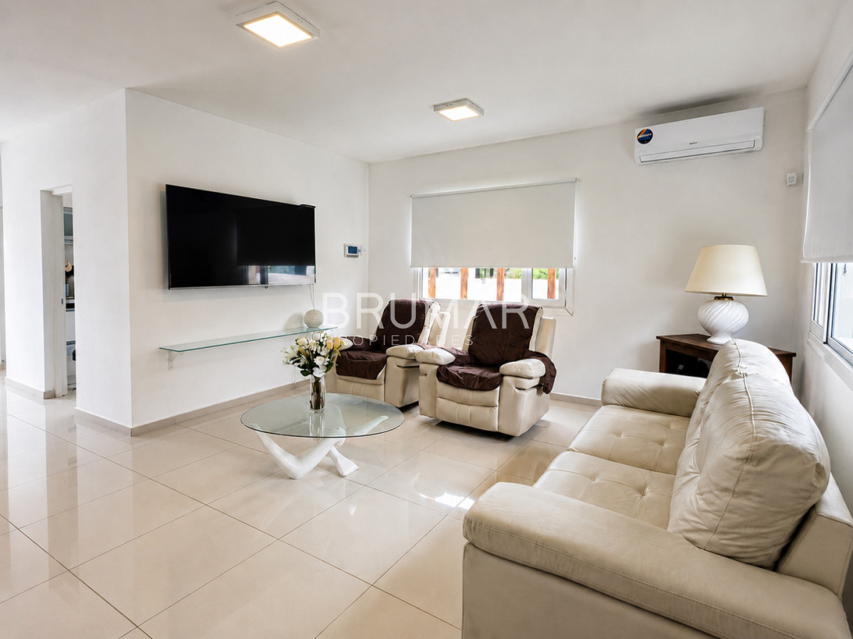 Casa en Alquiler · Foto 2