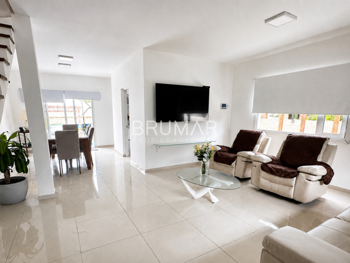 Casa en Alquiler · Foto 3