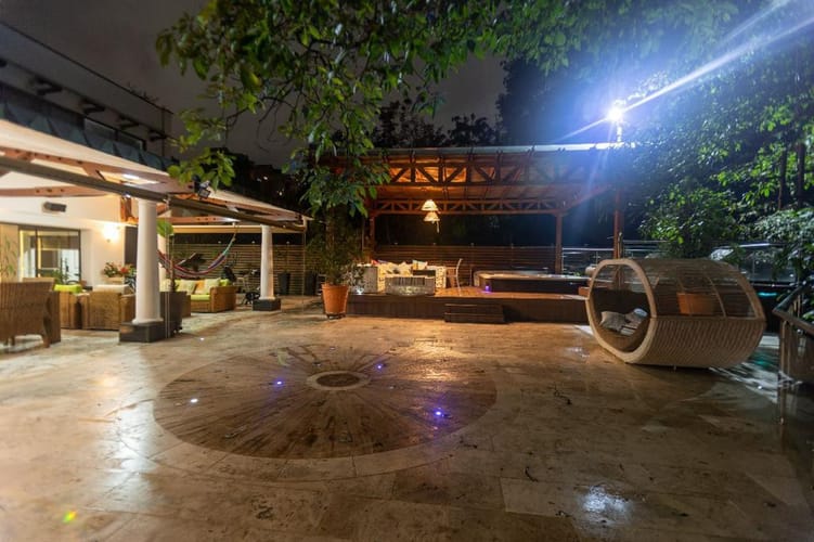 Casa de 5 alcobas en venta en El Campestre, Medellín · foto 8 de 14