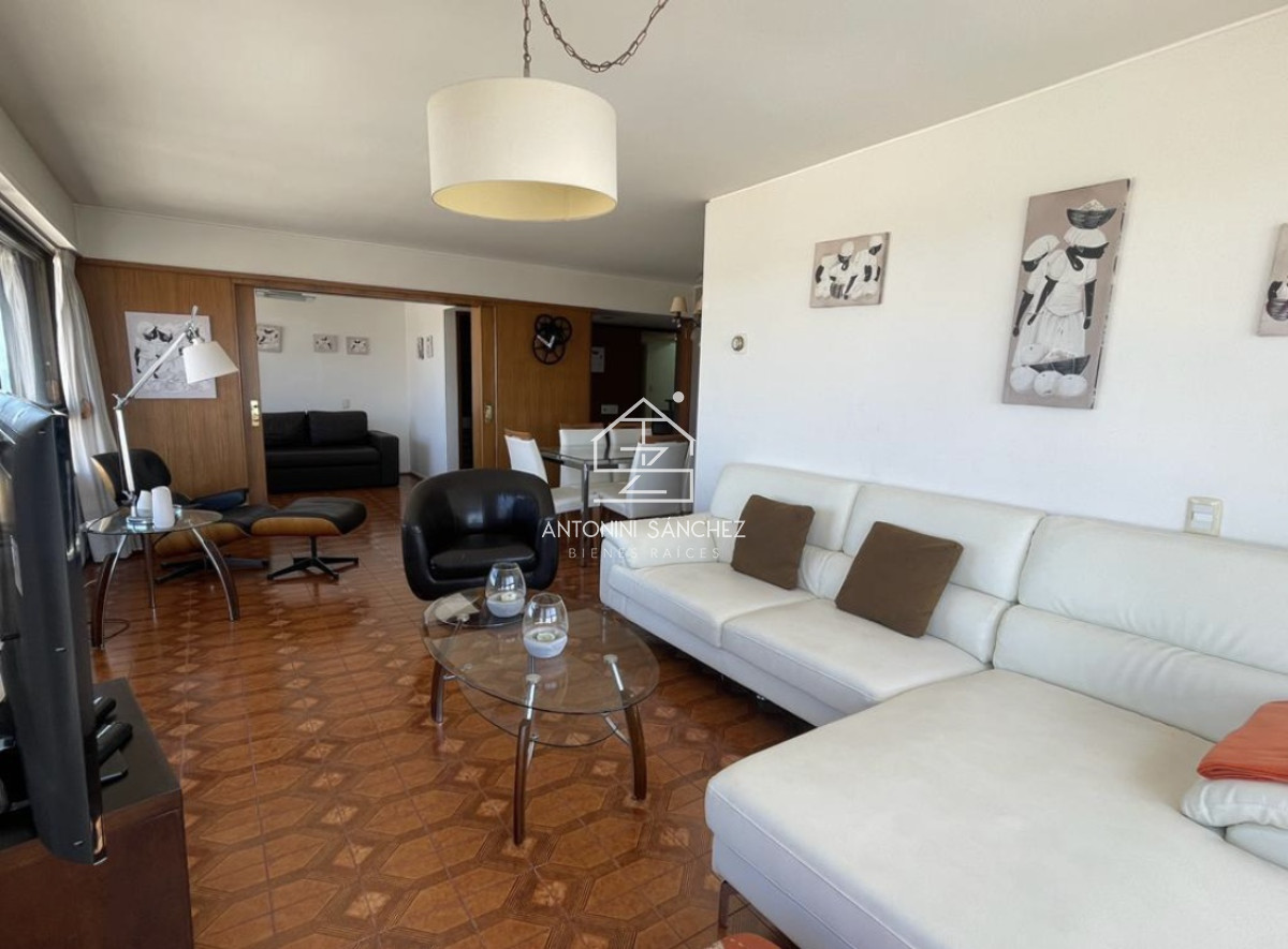 Apartamento en Alquiler · Foto 2