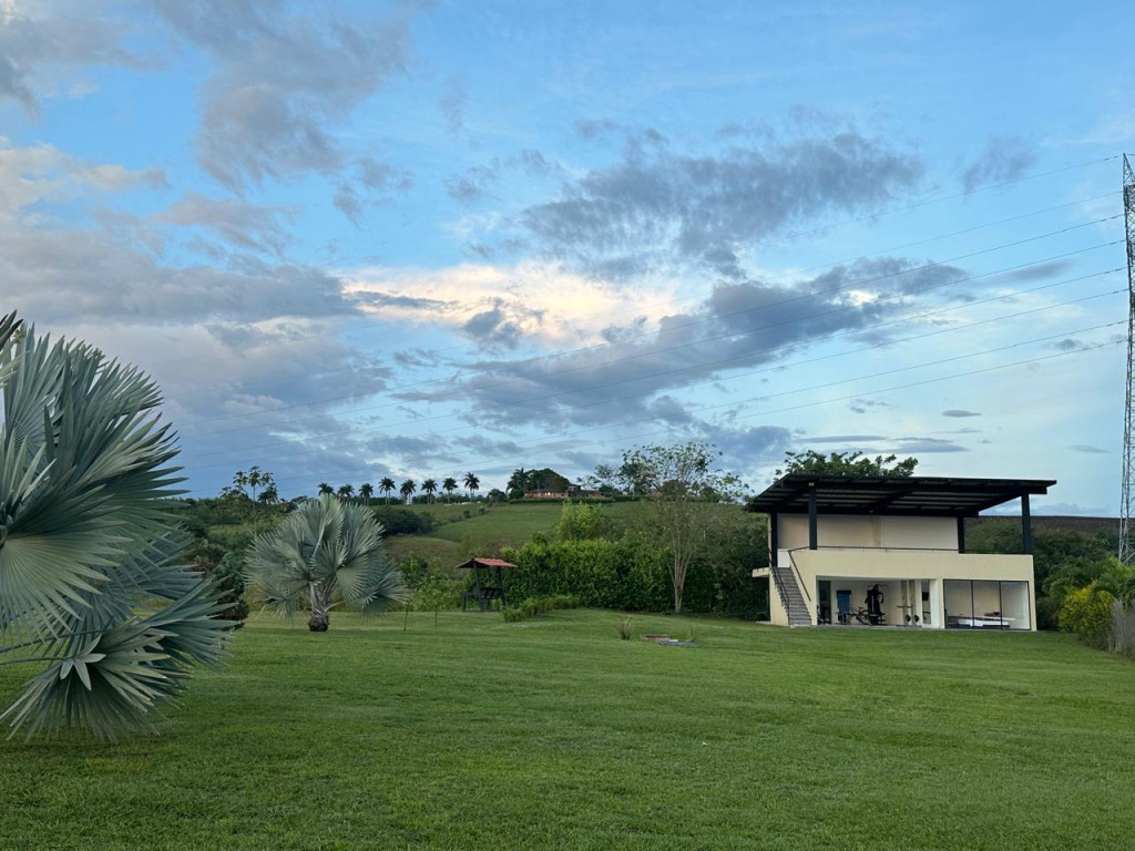 Casa en venta en Cerritos, Pereira · foto 3 de 17