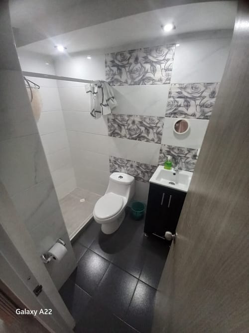 Apartamento de 2 alcobas en arriendo en Las Palmas, Ricaurte, 53 m² · foto 4 de 14