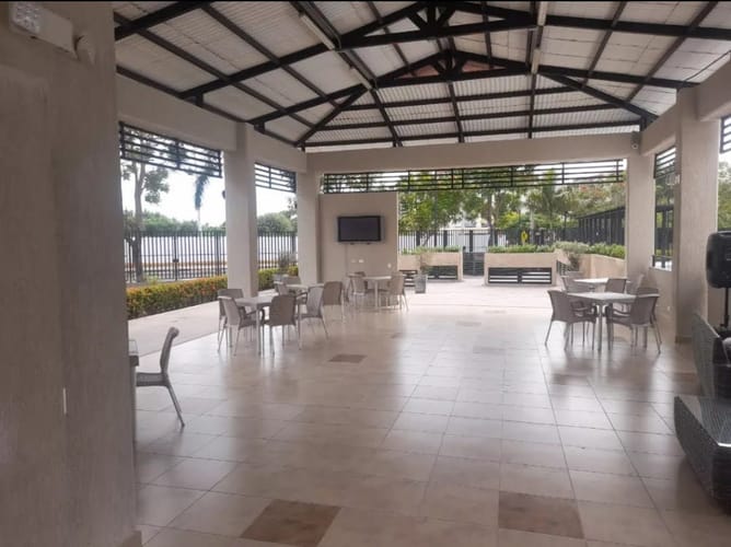 Apartamento de 2 alcobas en arriendo en Las Palmas, Ricaurte, 53 m² · foto 12 de 14