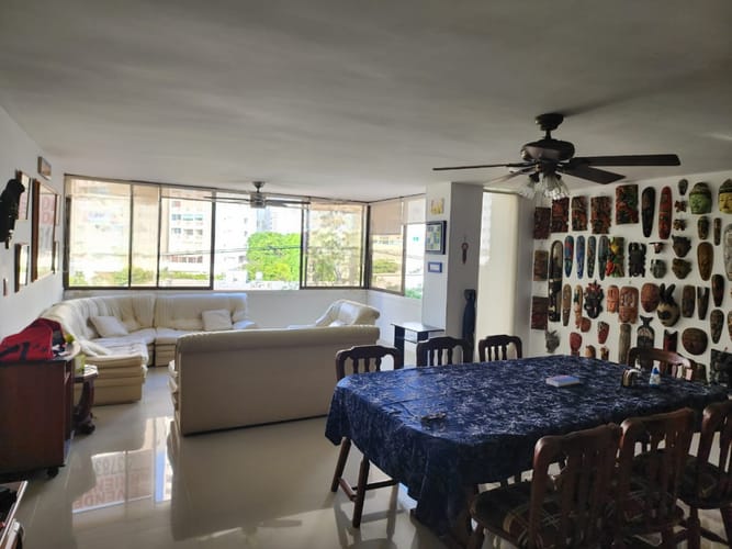 Apartamento de 3 alcobas en venta en El Laguito, Cartagena, 115 m² · foto 3 de 17