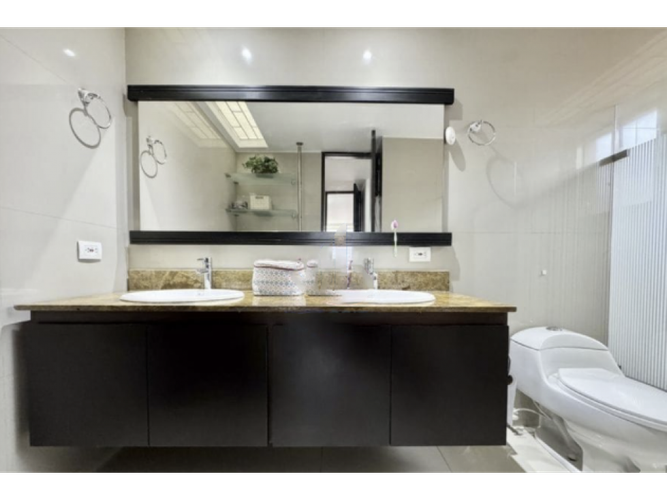 Apartamento de 3 alcobas en venta en Alejandria, Bogotá, 171 m² · foto 9 de 12