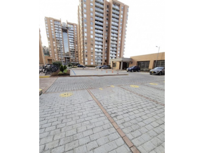Apartamento de 3 alcobas en venta en Alejandria, Bogotá, 171 m² · foto 11 de 12