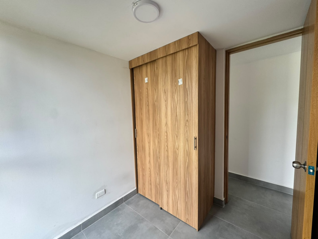 Apartamento en arriendo en Centro, Rionegro · foto 5 de 12