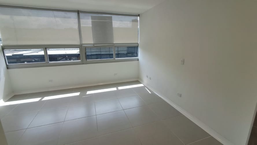 Oficina en venta en El Porvenir, Rionegro, 38 m² · foto 4 de 10