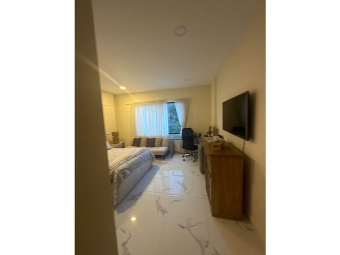 Casa de 4 alcobas en venta en Gualanday, Rionegro, 330 m² · foto 4 de 24