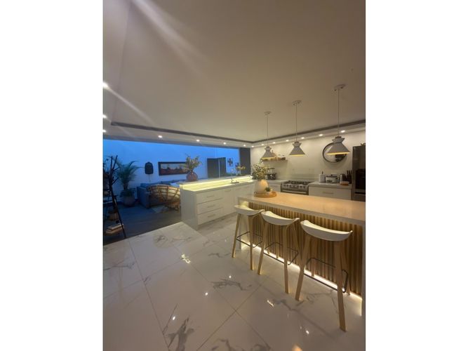 Casa de 4 alcobas en venta en Gualanday, Rionegro, 330 m² · foto 13 de 24