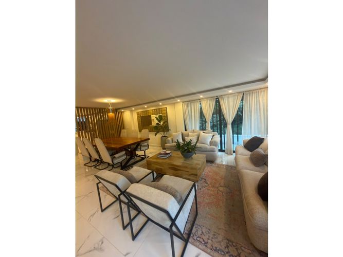 Casa de 4 alcobas en venta en Gualanday, Rionegro, 330 m² · foto 19 de 24