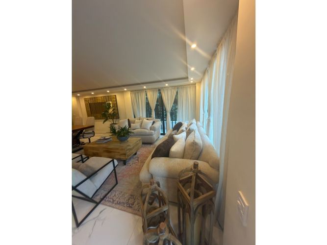 Casa de 4 alcobas en venta en Gualanday, Rionegro, 330 m² · foto 20 de 24