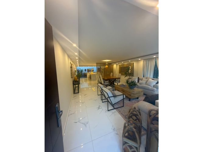 Casa de 4 alcobas en venta en Gualanday, Rionegro, 330 m² · foto 23 de 24