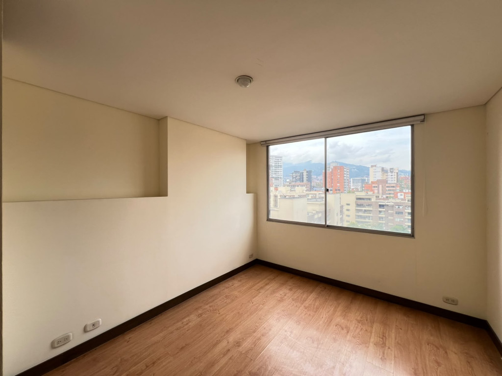 Apartamento en arriendo en Zuñiga, Envigado · foto 8 de 21
