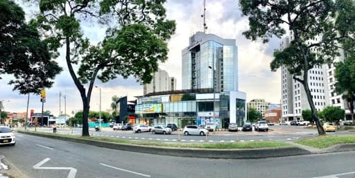 Local en arriendo en Tequendama, Cali, 170 m² · foto 2 de 12