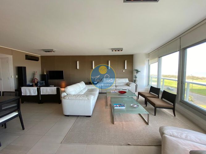 Foto 4 de 30