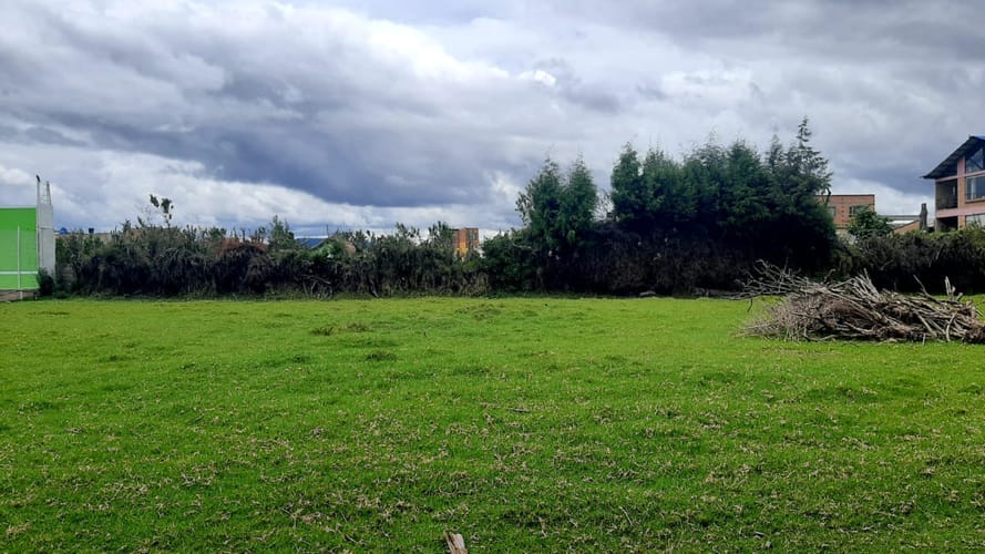 Lote en venta en Cota, 1594 m² · foto 4 de 8