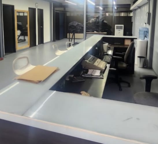 Bodega en venta en Guayabal, Medellín, 387 m² · foto 3 de 6